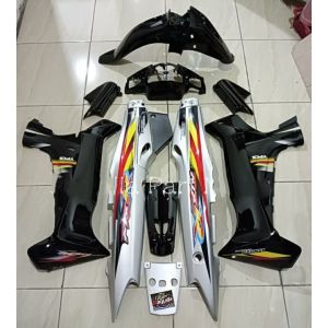 Cover Body halus Fiz R F1z R Fiz r fullset warna hitam putih Cover Body full Set Halus YAMAHA F iz R putih hitam