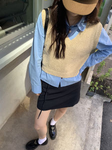 Yesroom Little Muggle 2025 New Autumn V-neck Knitted Pure Color Hooded Vest Fashionable Layering Womens Tank Top