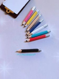 Miniature Dollhouse Accessories Realistic Mini Paintbrushes Colorful Pen Models Student Classroom Scene Photography Props