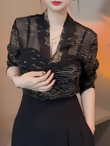 UYFY | Stylish Slimming V-Neck Black Shirt Long Sleeve