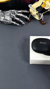 Tai nghe dịch thuật HTC NE19 Tai Nghe Phiên Dịch Al Dịch Thời Gian Thực Bluetooth 6.0 Tai nghe không dây âm thanh nổi HiFi Thiết kế móc tai Bảo hành một năm
