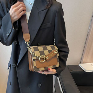 Fashionable Versatile Small Square Shoulder Bag for Women Autumn Winter High End Design Crossbody Bag with Commuter Style