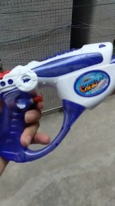 Childrens water gun beach toys water gun boys toys drifting water toy gun