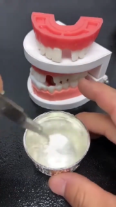 Temptooth Penambal Gigi Sementara – Resin Putih Butiran 100g / 500g / 1000g – Aman Mudah Dibentuk Warna Natural