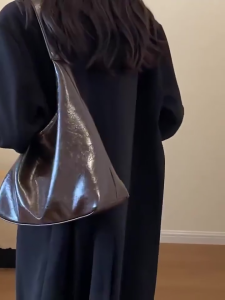 RAISA Tote Bag Kuliah Wanita Kekinian - Tas Bahu Kerja Wanita Fashion Sintetis