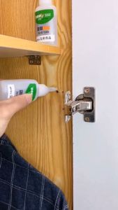 Keo Dán Đa Năng Siêu Dính YIHE YOU 50G ( Keo Dán Sắt Gỗ Nhựa Trong Suốt Keo Dán Con Ếch Dạng Gel Nước )
