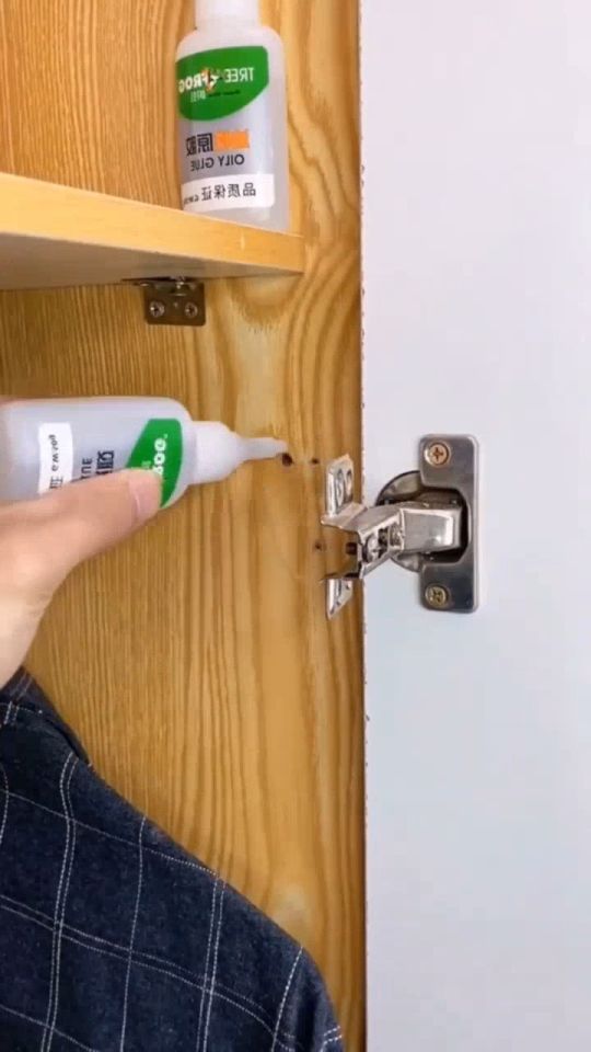 Keo Dán Đa Năng Siêu Dính YIHE YOU 50G ( Keo Dán Sắt Gỗ Nhựa Trong Suốt Keo Dán Con Ếch Dạng Gel Nước )