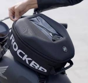 กระเป๋ามือถือจอสัมผัสถุงเก็บมอเตอร์ไซค์กันน้ำ ROCKBROS เปลือกแข็ง7ลิตรความจุขนาดใหญ่อุปกรณ์กระเป๋าเป้สิงห์นักบิดมอเตอร์ไซค์