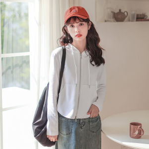 เสื้อสเวตเตอร์มีฮู้ดมีซิปแบบสั้นสำหรับคนตัวเล็กแบบบางแนวอาร์ตๆสไตล์ญี่ปุ่นเสื้อคาร์ดิแกนผู้หญิงเสื้อคลุมกันแดดมีดีไซน์นิยมในคนกลุ่มหนึ่งสำหรับฤดูใบไม้ผลิ