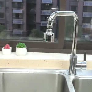 [HCM]Đầu vòi phun nước áp lực cao đầu vòi rửa chén tăng áp - Đầu nối vòi rửa bát tăng áp xoay 360 độ( ĐẦU VÒI KHÔNG GỈ)