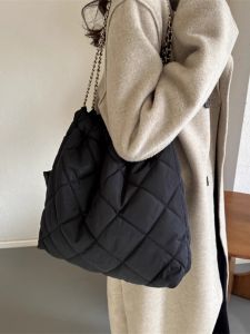 Trendy Retro Large Capacity Diamond Chain Tote Bag Womens 2025 New Fashion Single Shoulder Bag Versatile PU Leather Handbag