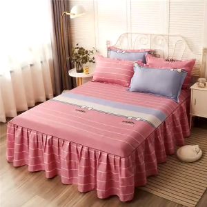 ❤ชุดผ้าปูที่นอน ลาย 61 สีแดง พร้อมปลอกหมอน 3 in 1 แบบรัดมุมเตียงกับธรรมดา ขนาด 3.5 ฟุต 5 ฟุต 6 ฟุต เตียงสูง10-12นิ้ว ไม่มีรอยต่อ ยังไม่มีคะแนน