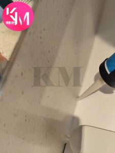 Lem Sealant Kaca & Lem Silicone Asam Netral: Mengenal Lem Kaca BlackWhiteClear 300ml