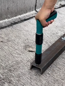 Pistol Paku Baja Manual Pistol Paku Beton Berumbai/Pistol Paku Tangan/Alat Pistol Paku Beton Groover Kawat Peralatan Pengikat Dinding Rumah Pemegang Kabel Pistol Paku Beton Fastening Gun Punch Gun Manual Steel Nail Gun Rivet Cluster Grooving Dekorasi pera