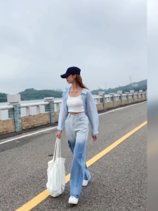 Jeans high waist gradient color loose jeans versatile Korean girls wide leg pants to show slim and tall