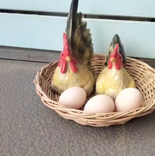 ตุ๊กตาแต่งสวน ไก่เซรามิค เซ็ท 2ชิ้น ขนาด 5-8นิ้ว ไก่มงคล ฮวงจุ้ย ไก่พร้อมไข่