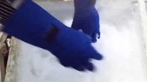 1Pair Cryo-Gloves / Sarung Tangan Nitrogen Cair / Cold Safety GLoves