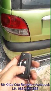 (Lotus Cam) Bộ Khóa Cửa từ xa (Lock Cửa) Remote Xe Ô Tô #Lotus Việt  5 chức năng (Tặng phôi Tặng Logo - Video hướng dẫn)