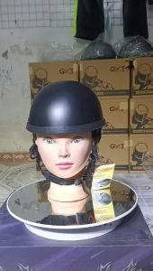 Mũ bảo hiểm 1/2 dáng đua ngựa dáng tròn ( k lưỡi)- mũ bảo hiểm nửa đầu dáng ngựa tròn trơn