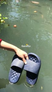 SandSo - Q22M Polos Sandals Pria Karet Slip On Slipper Flip Flop Flipper Sandal Laki Rubber Polos Plain Flat Teplek Slide Sendal Dewasa Slop Selop Jelly Casual Kasual Rumah Kantor Kerja Kamar Mandi Anti Air Licin Travel Fungsional Lentur Empuk