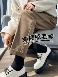 กางเกงขายาวทรงตรงสีเข้มสไตล์ฮาราจูกุสำหรับฤดูใบไม้ร่วงและฤดูหนาว กางเกงขายาวทรงลำลองสำหรับผู้หญิง บุขนแกะ หนาขึ้น หัวเข็มขัดแบบซิป กระดุม