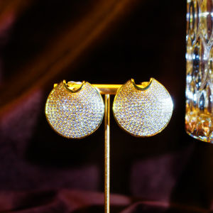 SEQUITO Precious Bridesmaid Ear Jewelry Gold Plated Micro Pave Tiny White Cubic Zirconia Shell Shape Daily Party Big Stud Earrings SE1043
