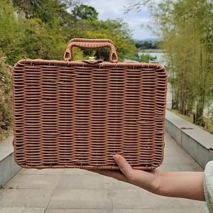 Keranjang Rotan Koper Kotak Sedang Natural Souvenir Hampers - Keranjang Rotan Koper Piknik Arunika Persegi + Tutup