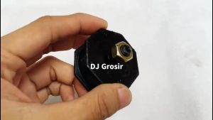 Bracket Radiator Bawah Mitsubishi Canter Turbo Diesel MC127153 - 7069