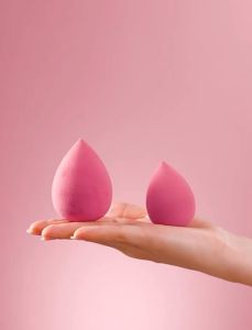 **HOT SELLING** 2025 NEW 4Pcs/Set Soft Makeup Sponge Blender Multi-color Foundation Sponges Powder Puff With Holder 4颗妆蛋 FREE收纳盒 + 粉扑托架