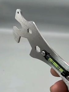 Kunci Pas Multifungsi: Solusi Perbaikan Keran & Pipa Kamar Mandi