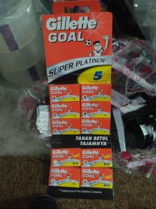 Pisau Cukur Silet Goal Platinum 1hanger 20box (100 keping)