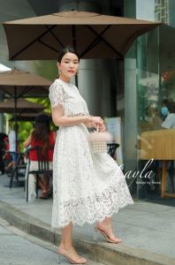 Layla ชุดลูกไม้ เสื้อ+กระโปรง