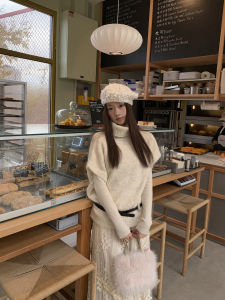 Stylish High-necked Sweater for Women Winter