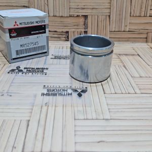 PISTON CAKRAM DEPAN TRITON PAJERO MR527545 1PCS