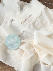 High Waist Ice Silk Womens Underwear Thin Breathable Lace Antibacterial Mulberry Silk Crotch Briefs Seamless Triangle Pants