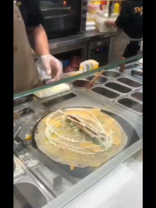 lecon Commercial Pancake Maker 3000W Electric Crepe Machine with Adjustable Temperature Control Thickened Cast Iron Cooking Surface Pancake Machine