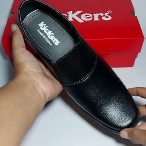 Pantofel Hitam Pria Sepatu Pantopel Cowok Berkualitas Spatu Slip On Kickers Sepatu Formal Laki Laki Dewasa Terbaru