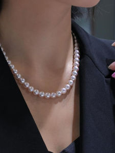 White Pearl Necklace Womens Fashion Jewelry Sea Mother-of-Pearl New Fresh out Sweater Chain Lockbone Chain Gift for Mom