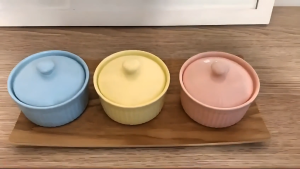 Baking Ceramic Ramekins for Soufflé Custard & Crème Brulee with Lid in Pastel Colours. 230 Degree Celsius heat resistance Singapore Stock