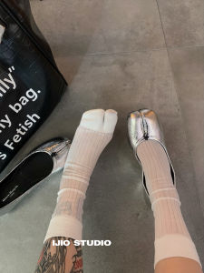Ijio Summer Thin Bright Silk Vertical Stripes Transparent Split Toe Stockings Slim Looking Easiest for Match Sandal Socks Ankle Sock Tabi Split Toe Ankle Sock