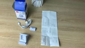 Aolion(澳加狮) | AOLION PS Portal Handheld Charging Dock with Magnetic Type-C Charger RGB Lighting Effects for Streaming Essential Accessory