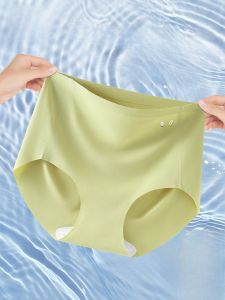 MiiOW | Ice Silk Womens Underwear High Waist Triangle Shorts Thin Model Seamless Comfortable Fitness Briefs Summer Collection