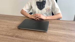 Pelindung Laptop M1 M2 Chip: Pilihan Hard Case Shell Terbaik untuk MacBook Air