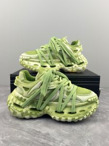 Retro Color Worn Dad Shoes Mens Winter New Fleece Mesh Sport Casual Shoes Thick Bottom Heightening Youth Vitality Style
