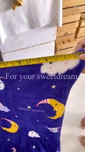 ผ้าห่ม ผ้าห่มลูกฟูก แถมฟรี!! กระเป๋า มี 2 ขนาด 4.5 ฟุต 6 ฟุต ผ้าห่มนาโน แบบลาย แบบหนา ผ้าห่มนาโนสีพื้น