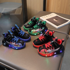 Giày siêu nhân Marvel cho bé trai có đèn GT-8-8