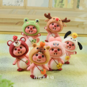 Wool Felt Poke Handmade DIY Material Package Bear Bee Beaver Loopy Doll Keychain Hanging Ornament Hanging Ornament