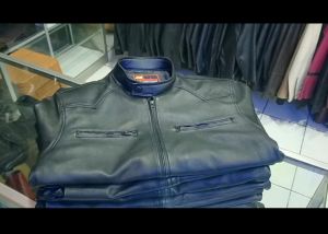 JAKET KULIT ASLI DOMBA 0.8 TEKSTUR LEMBUT NYAMAN DI PAKE