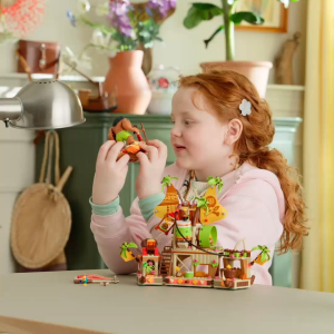 LEGO Disney Princess 43258 Kakamora Barge (572 Pieces)