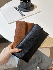 Elegant Large Capacity Fashion Soft Leather Clutch Wallet Womens Long Mobile Phone Bag Multi-Function Handbag Compact Size